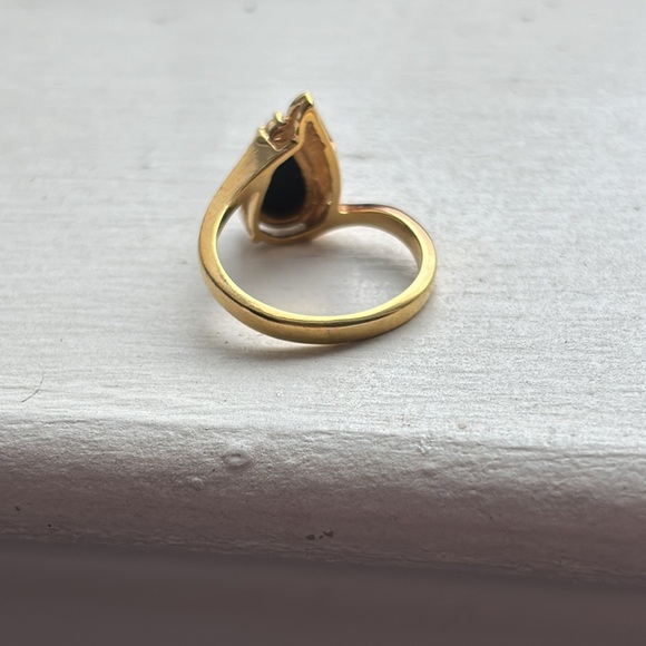 Vintage cocktail onyx black crystal gold ring size 6 - Picture 4 of 4